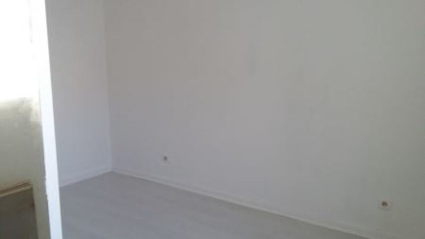 appartement à louer - 2 pièces - 28.3 m2 - MONTEREAU FAULT YONNE - 77 - ILE-DE-FRANCE - Century 21 Martinot Immobilier appartement à louer - 2 pièces - 28.3 m2 - MONTEREAU FAULT YONNE - 77 - ILE-DE-FRANCE - Century 21 Martinot Immobilier