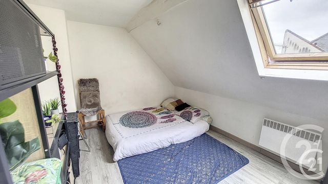 Appartement F2 à vendre - 2 pièces - 26.0 m2 - MONTEREAU FAULT YONNE - 77 - ILE-DE-FRANCE - Century 21 Martinot Immobilier