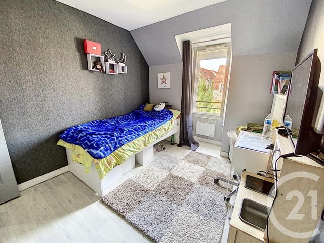 Afficher la photo en grand maison à vendre - 4 pièces - 84.35 m2 - MONTEREAU FAULT YONNE - 77 - ILE-DE-FRANCE - Century 21 Martinot Immobilier