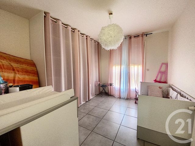 Afficher la photo en grand maison à vendre - 4 pièces - 84.0 m2 - MONTEREAU FAULT YONNE - 77 - ILE-DE-FRANCE - Century 21 Martinot Immobilier