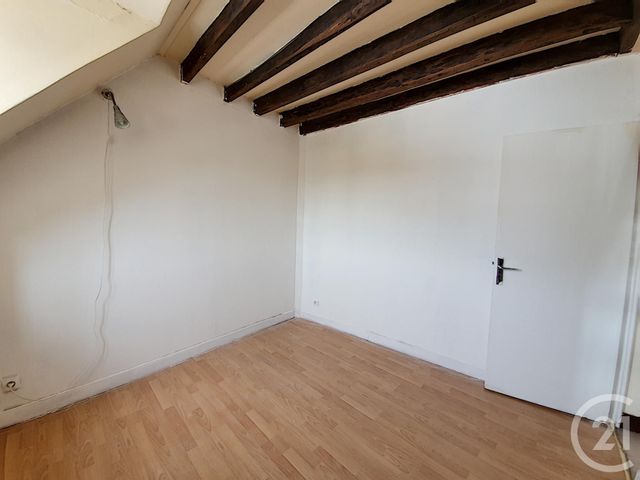 Afficher la photo en grand Appartement F3 à louer - 2 pièces - 65.0 m2 - MONTEREAU FAULT YONNE - 77 - ILE-DE-FRANCE - Century 21 Martinot Immobilier