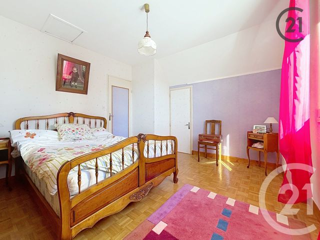 maison à vendre - 5 pièces - 135.58 m2 - ST GERMAIN LAVAL - 77 - ILE-DE-FRANCE - Century 21 Martinot Immobilier