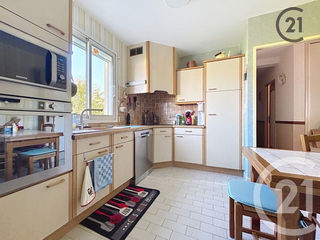 maison à vendre - 5 pièces - 135.58 m2 - ST GERMAIN LAVAL - 77 - ILE-DE-FRANCE - Century 21 Martinot Immobilier