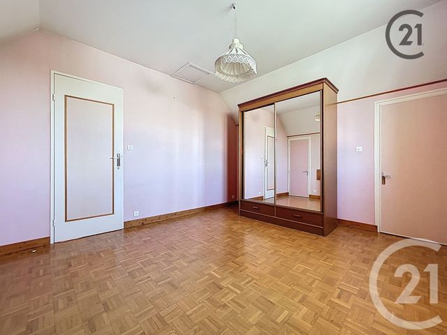 maison à vendre - 5 pièces - 135.58 m2 - ST GERMAIN LAVAL - 77 - ILE-DE-FRANCE - Century 21 Martinot Immobilier