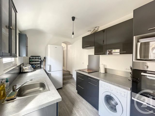 Appartement F3 à vendre - 3 pièces - 69.53 m2 - MONTEREAU FAULT YONNE - 77 - ILE-DE-FRANCE - Century 21 Martinot Immobilier