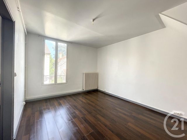 Appartement F4 à vendre - 4 pièces - 72.0 m2 - MONTEREAU FAULT YONNE - 77 - ILE-DE-FRANCE - Century 21 Martinot Immobilier