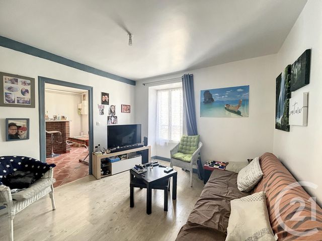 Appartement T2 à vendre - 3 pièces - 50.0 m2 - MONTEREAU FAULT YONNE - 77 - ILE-DE-FRANCE - Century 21 Martinot Immobilier