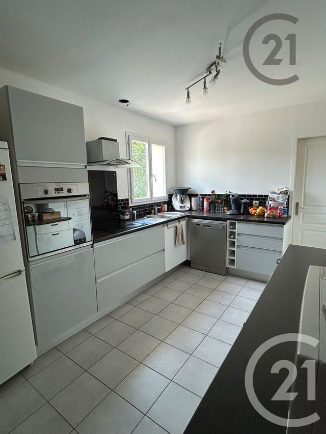 maison à louer - 4 pièces - 106.62 m2 - CHATENAY SUR SEINE - 77 - ILE-DE-FRANCE - Century 21 Martinot Immobilier