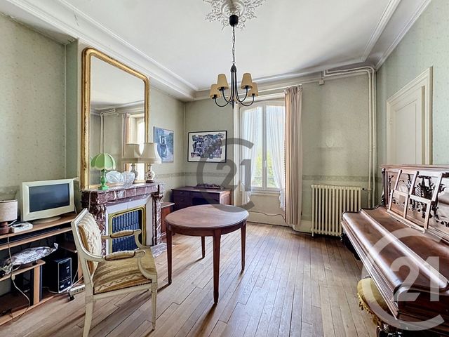 maison à vendre - 9 pièces - 140.0 m2 - MONTEREAU FAULT YONNE - 77 - ILE-DE-FRANCE - Century 21 Martinot Immobilier
