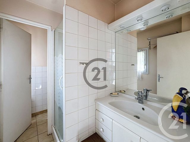 maison à vendre - 9 pièces - 140.0 m2 - MONTEREAU FAULT YONNE - 77 - ILE-DE-FRANCE - Century 21 Martinot Immobilier