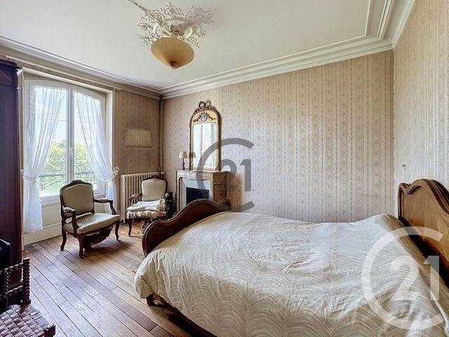 maison à vendre - 9 pièces - 140.0 m2 - MONTEREAU FAULT YONNE - 77 - ILE-DE-FRANCE - Century 21 Martinot Immobilier