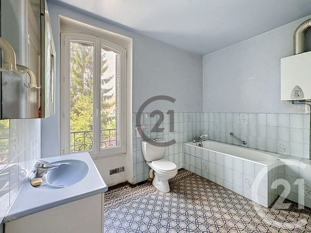 maison à vendre - 9 pièces - 140.0 m2 - MONTEREAU FAULT YONNE - 77 - ILE-DE-FRANCE - Century 21 Martinot Immobilier