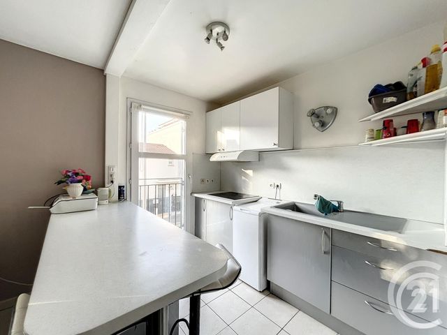 Appartement F2 à vendre - 2 pièces - 39.72 m2 - MONTEREAU FAULT YONNE - 77 - ILE-DE-FRANCE - Century 21 Martinot Immobilier