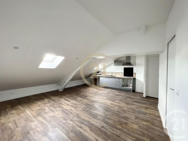 Appartement F2 à louer - 2 pièces - 44.91 m2 - MONTEREAU FAULT YONNE - 77 - ILE-DE-FRANCE - Century 21 Martinot Immobilier