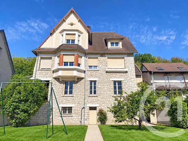 maison à vendre - 7 pièces - 160.96 m2 - MONTEREAU FAULT YONNE - 77 - ILE-DE-FRANCE - Century 21 Martinot Immobilier