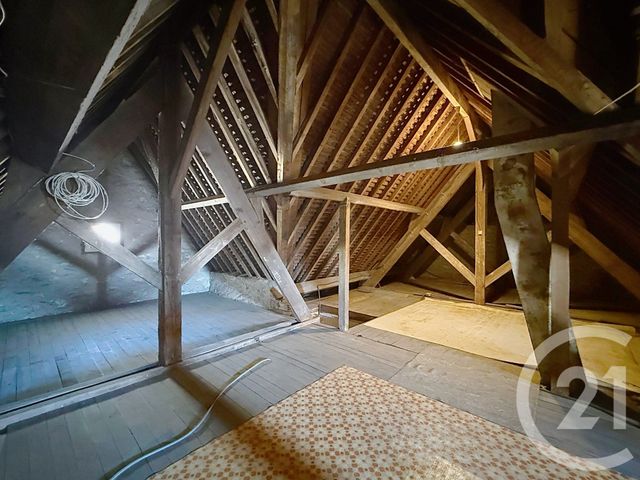 maison à vendre - 7 pièces - 160.96 m2 - MONTEREAU FAULT YONNE - 77 - ILE-DE-FRANCE - Century 21 Martinot Immobilier