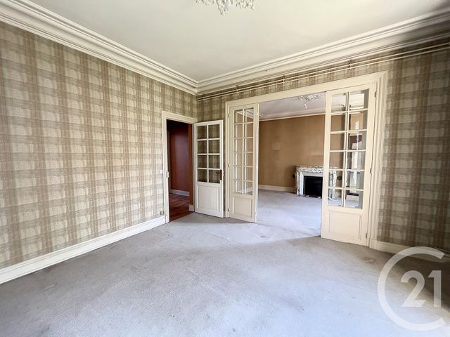 Appartement F3 à vendre - 3 pièces - 73.4 m2 - MONTEREAU FAULT YONNE - 77 - ILE-DE-FRANCE - Century 21 Martinot Immobilier