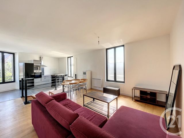 Appartement F3 à vendre - 3 pièces - 72.95 m2 - MONTEREAU FAULT YONNE - 77 - ILE-DE-FRANCE - Century 21 Martinot Immobilier