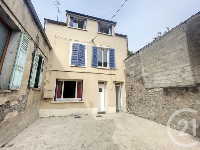 immeuble - MONTEREAU FAULT YONNE - 77