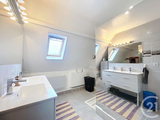 Afficher la photo en grand maison à vendre - 5 pièces - 148.11 m2 - LA GRANDE PAROISSE - 77 - ILE-DE-FRANCE - Century 21 Martinot Immobilier