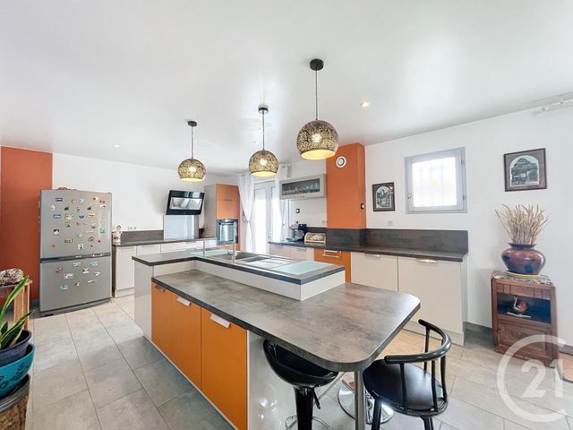 Afficher la photo en grand maison à vendre - 5 pièces - 148.11 m2 - LA GRANDE PAROISSE - 77 - ILE-DE-FRANCE - Century 21 Martinot Immobilier