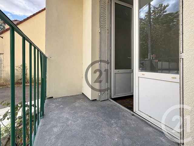 Appartement à louer - 2 pièces - 49.05 m2 - VARENNES SUR SEINE - 77 - ILE-DE-FRANCE - Century 21 Martinot Immobilier