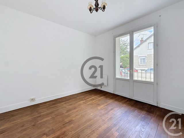 Appartement à louer - 2 pièces - 49.05 m2 - VARENNES SUR SEINE - 77 - ILE-DE-FRANCE - Century 21 Martinot Immobilier