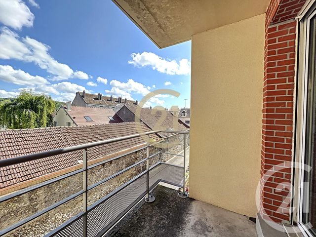 Appartement F2 à louer - 2 pièces - 44.3 m2 - MONTEREAU FAULT YONNE - 77 - ILE-DE-FRANCE - Century 21 Martinot Immobilier