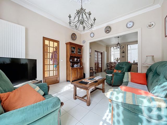 maison à vendre - 7 pièces - 177.21 m2 - VILLENEUVE LA GUYARD - 89 - BOURGOGNE - Century 21 Martinot Immobilier