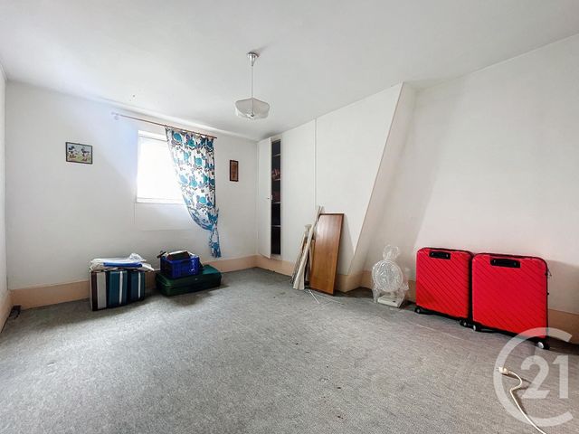 maison à vendre - 7 pièces - 177.21 m2 - VILLENEUVE LA GUYARD - 89 - BOURGOGNE - Century 21 Martinot Immobilier