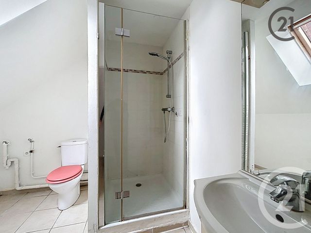 Appartement F2 à vendre - 2 pièces - 35.0 m2 - MONTEREAU FAULT YONNE - 77 - ILE-DE-FRANCE - Century 21 Martinot Immobilier