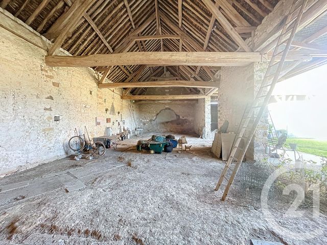 Afficher la photo en grand maison à vendre - 6 pièces - 530.0 m2 - VINNEUF - 89 - BOURGOGNE - Century 21 Martinot Immobilier