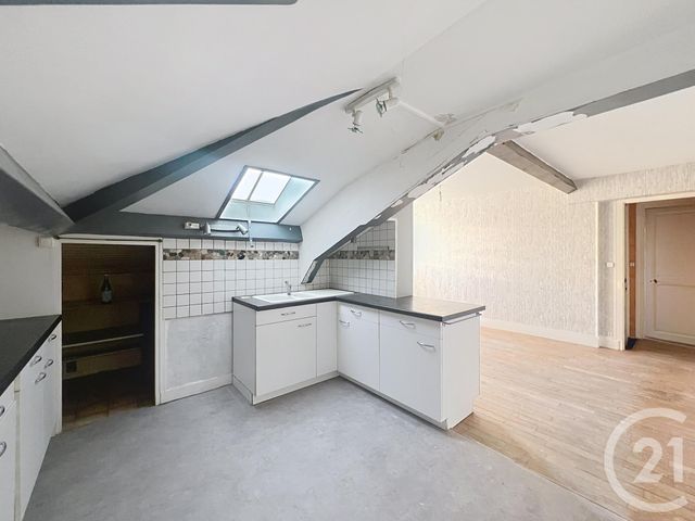 Appartement F2 bis à vendre - 2 pièces - 43.73 m2 - MONTEREAU FAULT YONNE - 77 - ILE-DE-FRANCE - Century 21 Martinot Immobilier