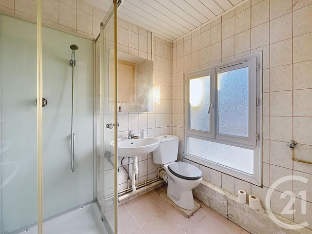 Appartement F2 bis à vendre - 2 pièces - 43.73 m2 - MONTEREAU FAULT YONNE - 77 - ILE-DE-FRANCE - Century 21 Martinot Immobilier