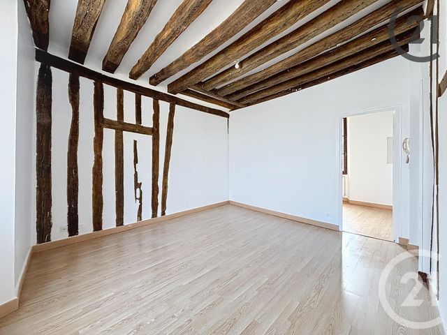 Appartement à louer - 2 pièces - 30.0 m2 - MONTEREAU FAULT YONNE - 77 - ILE-DE-FRANCE - Century 21 Martinot Immobilier