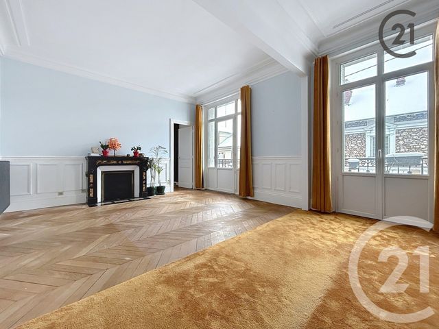 Appartement F3 à vendre MONTEREAU FAULT YONNE