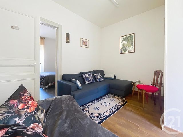 Appartement F3 à vendre - 3 pièces - 49.29 m2 - MONTEREAU FAULT YONNE - 77 - ILE-DE-FRANCE - Century 21 Martinot Immobilier