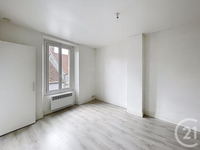 Appartement F2 à vendre - 2 pièces - 32.77 m2 - MONTEREAU FAULT YONNE - 77 - ILE-DE-FRANCE - Century 21 Martinot Immobilier
