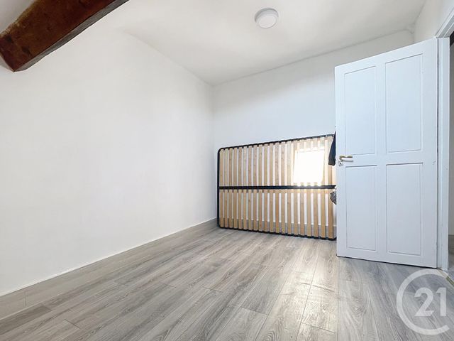 Appartement F1 à vendre - 1 pièce - 19.0 m2 - MONTEREAU FAULT YONNE - 77 - ILE-DE-FRANCE - Century 21 Martinot Immobilier