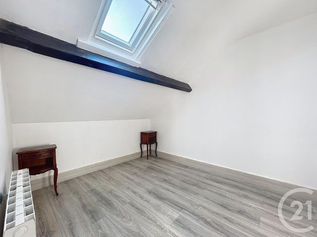 Appartement F1 à vendre - 1 pièce - 19.0 m2 - MONTEREAU FAULT YONNE - 77 - ILE-DE-FRANCE - Century 21 Martinot Immobilier