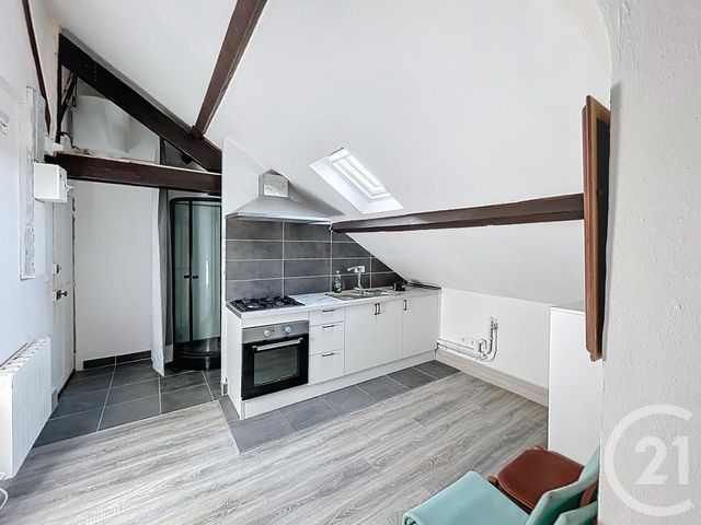 Appartement F1 à vendre - 1 pièce - 19.0 m2 - MONTEREAU FAULT YONNE - 77 - ILE-DE-FRANCE - Century 21 Martinot Immobilier