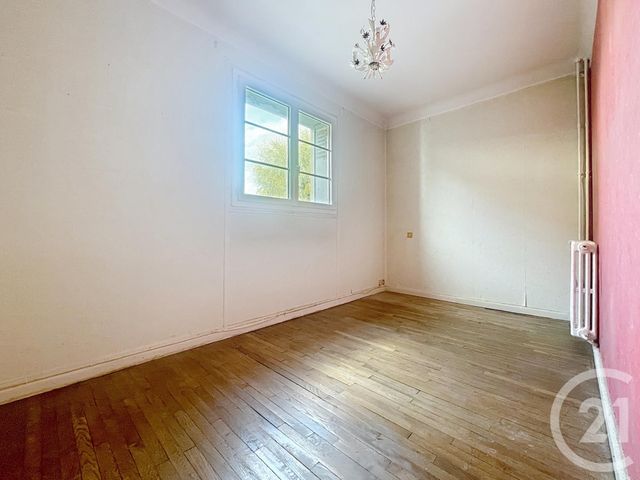 Appartement F3 à vendre - 3 pièces - 65.18 m2 - MONTEREAU FAULT YONNE - 77 - ILE-DE-FRANCE - Century 21 Martinot Immobilier