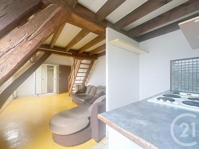 Appartement F1 à vendre - 1 pièce - 27.53 m2 - MONTEREAU FAULT YONNE - 77 - ILE-DE-FRANCE - Century 21 Martinot Immobilier
