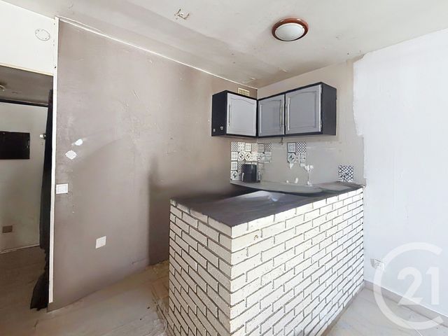 Appartement F1 à vendre - 1 pièce - 34.66 m2 - MONTEREAU FAULT YONNE - 77 - ILE-DE-FRANCE - Century 21 Martinot Immobilier