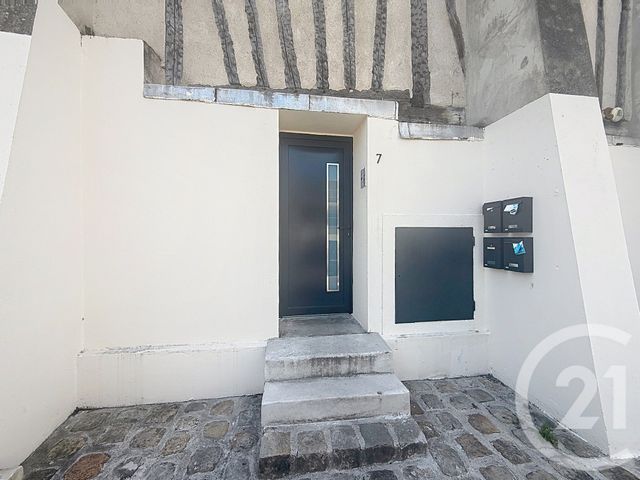 Appartement F1 à vendre - 1 pièce - 34.66 m2 - MONTEREAU FAULT YONNE - 77 - ILE-DE-FRANCE - Century 21 Martinot Immobilier