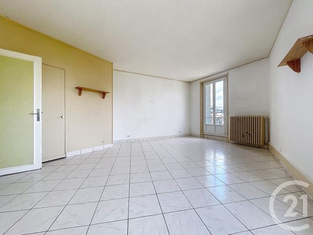 Appartement F4 à vendre MONTEREAU FAULT YONNE