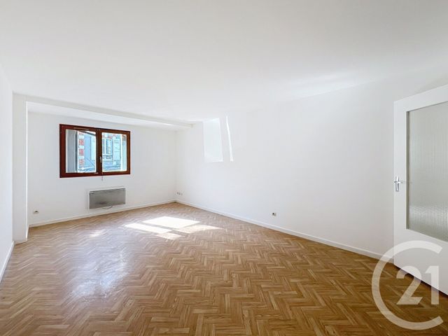 Appartement F3 à vendre - 3 pièces - 59.0 m2 - MONTEREAU FAULT YONNE - 77 - ILE-DE-FRANCE - Century 21 Martinot Immobilier