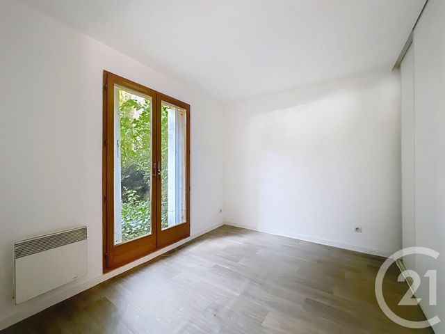 Appartement F3 à vendre - 3 pièces - 59.0 m2 - MONTEREAU FAULT YONNE - 77 - ILE-DE-FRANCE - Century 21 Martinot Immobilier