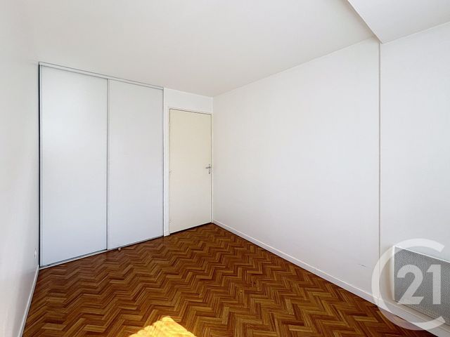 Appartement F3 à vendre - 3 pièces - 56.0 m2 - MONTEREAU FAULT YONNE - 77 - ILE-DE-FRANCE - Century 21 Martinot Immobilier