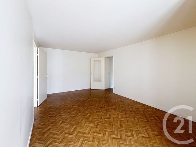 Appartement F3 à vendre - 3 pièces - 56.0 m2 - MONTEREAU FAULT YONNE - 77 - ILE-DE-FRANCE - Century 21 Martinot Immobilier